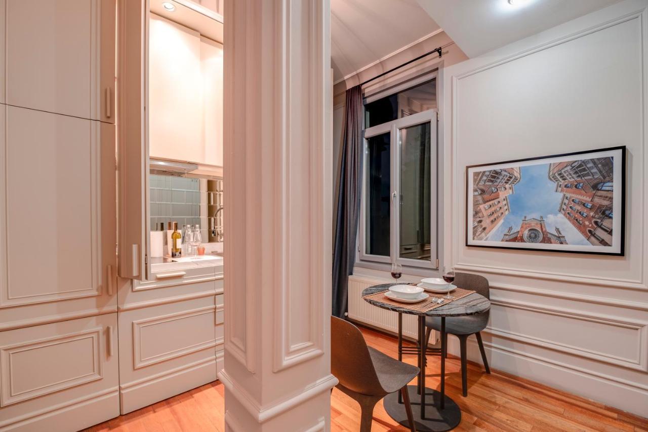 Homie Suites - Luxury Apartments In Galata Estambul Exterior foto